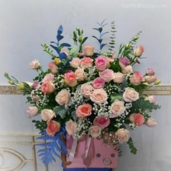 Fresh Flower Arrangement BNG567
